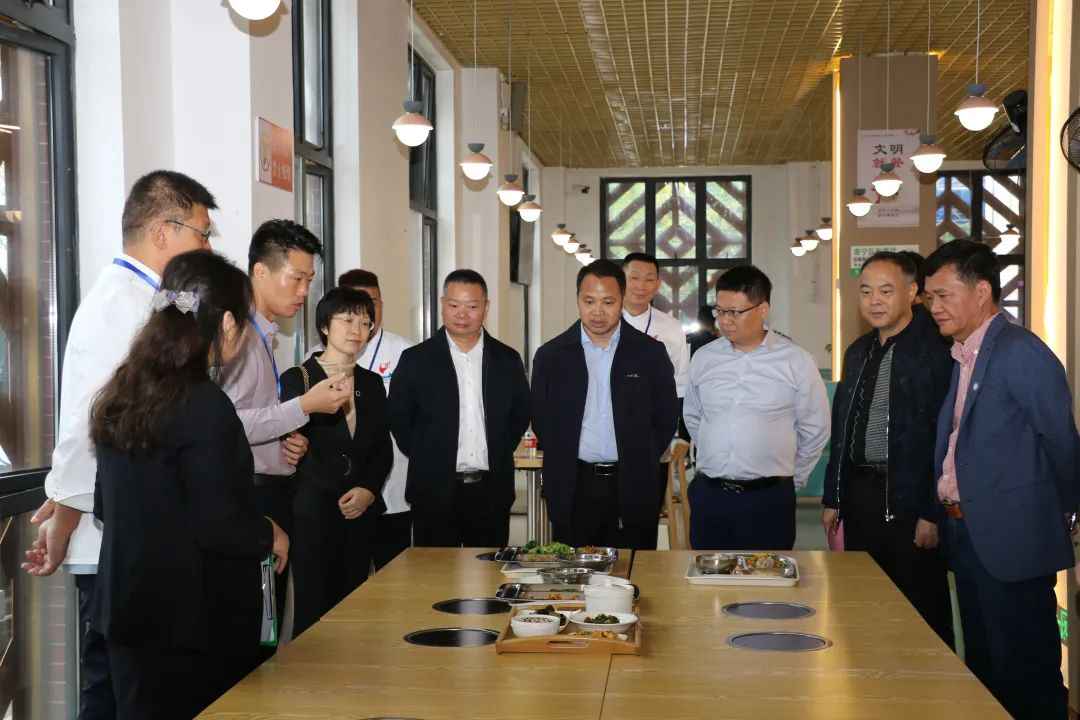 1700107841825905.jpg 1700107841825905.jpg